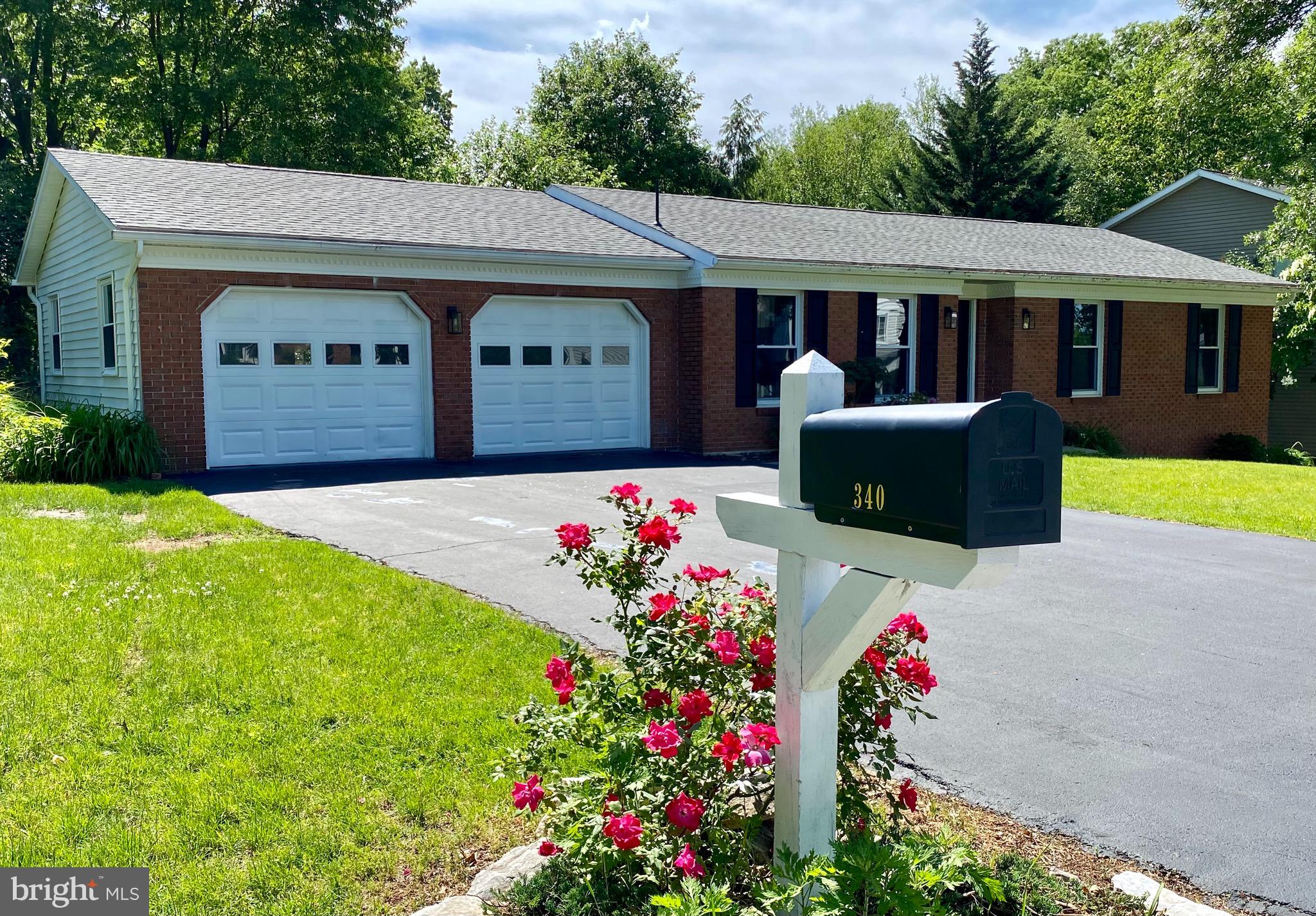340 Yorktown Road Hershey, PA 17033 - Photo 6 of 53 Gallery Image 6
