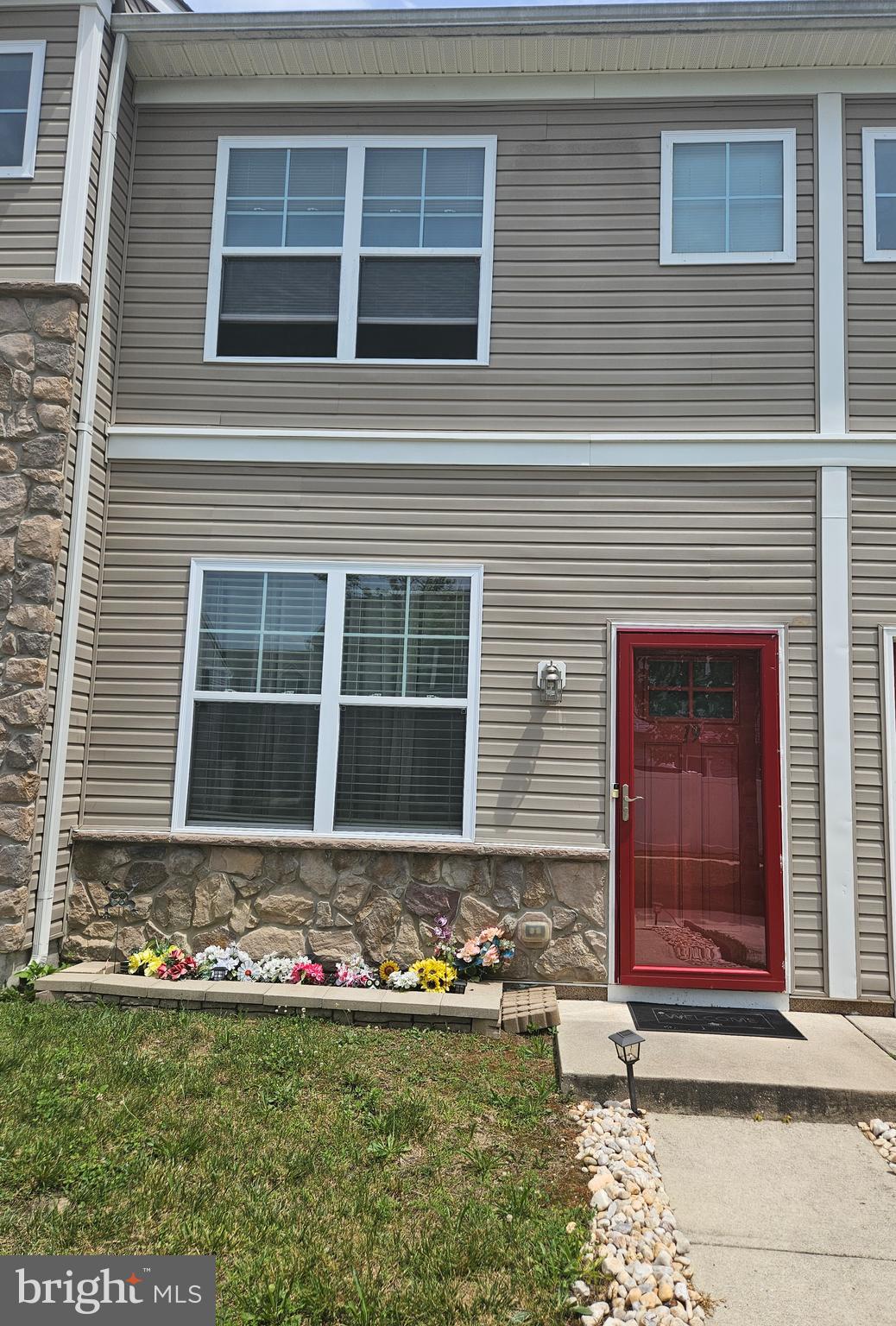 19 Rowand Way East Clementon, NJ 08021 - Photo 1 of 11