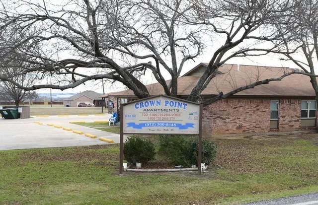 $782 | 700 South Main Street, Venus, TX 76084