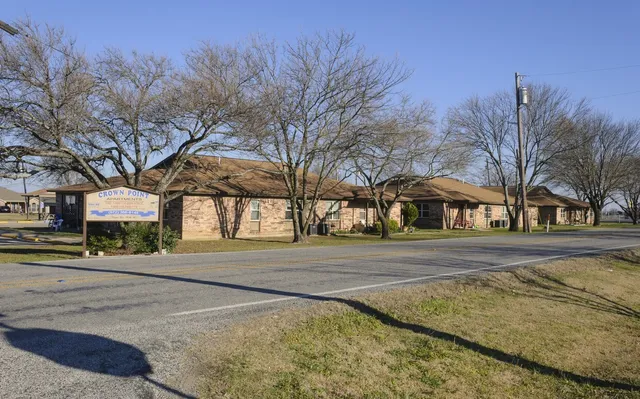 $782 | 700 South Main Street, Venus, TX 76084