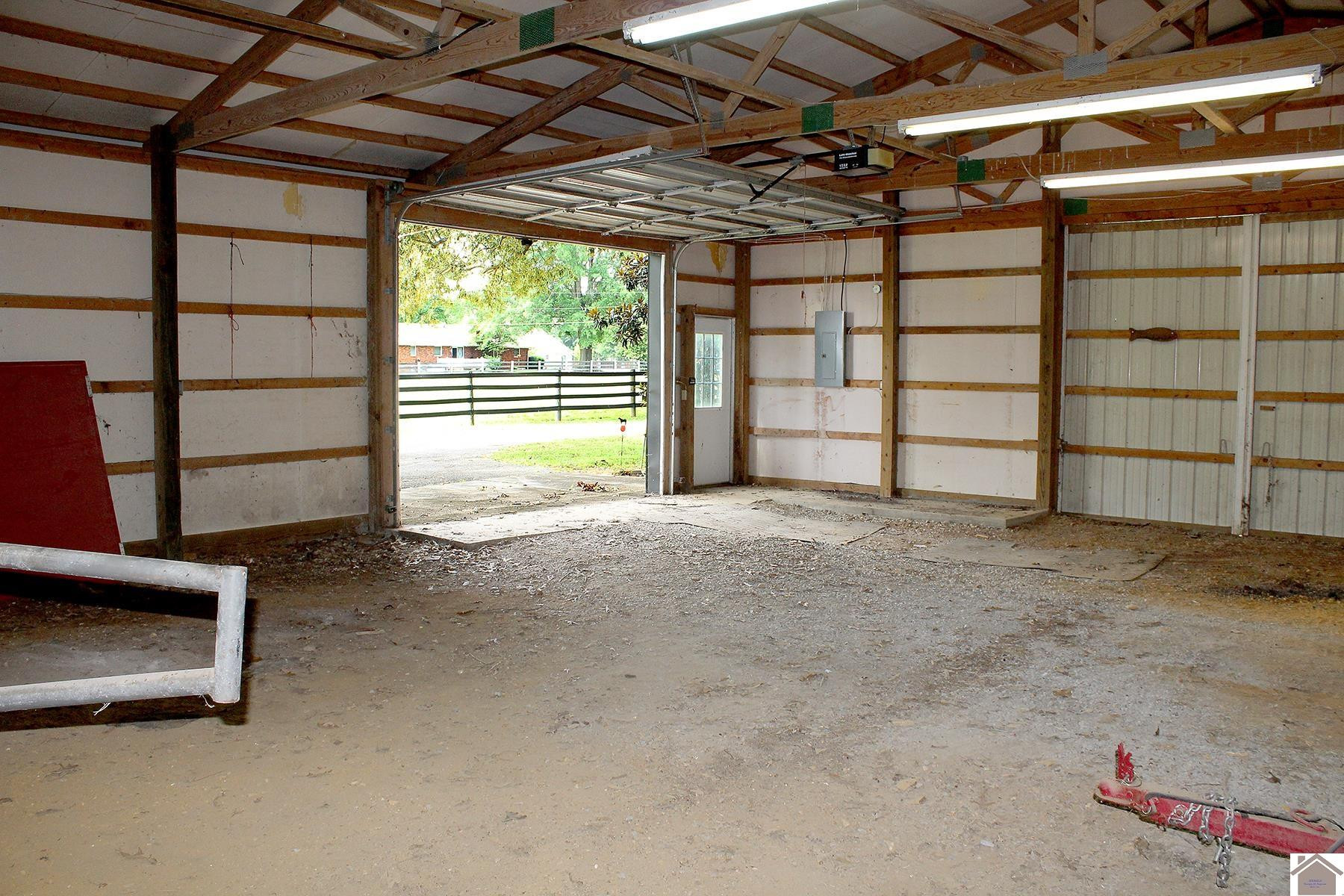 650 Robertson Road South Murray, KY 42071 - Photo 27 of 33 Photo 27