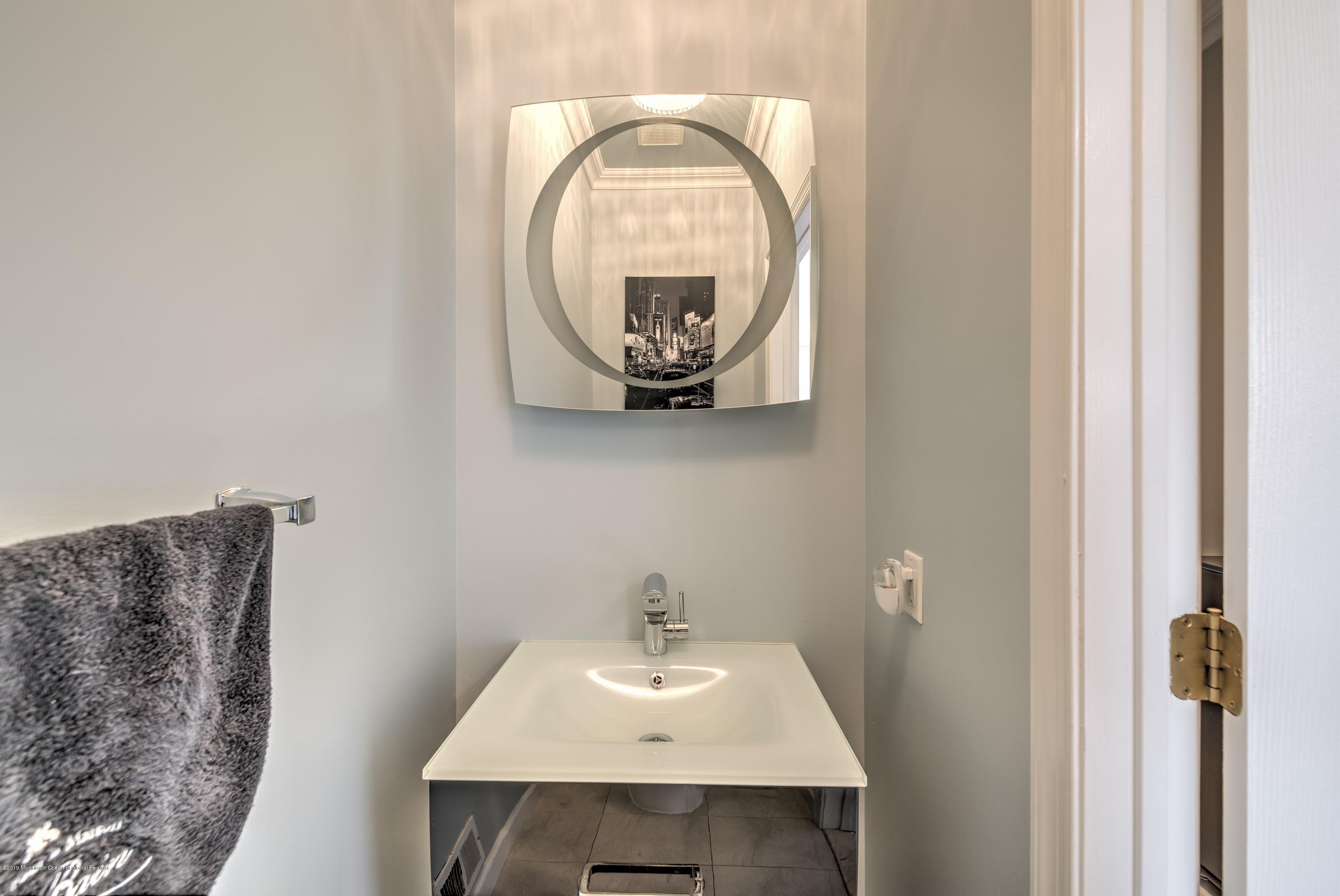 9 Vancleve Road Manalapan, NJ 07726 - Photo 19 of 34 019_POWDER ROOM