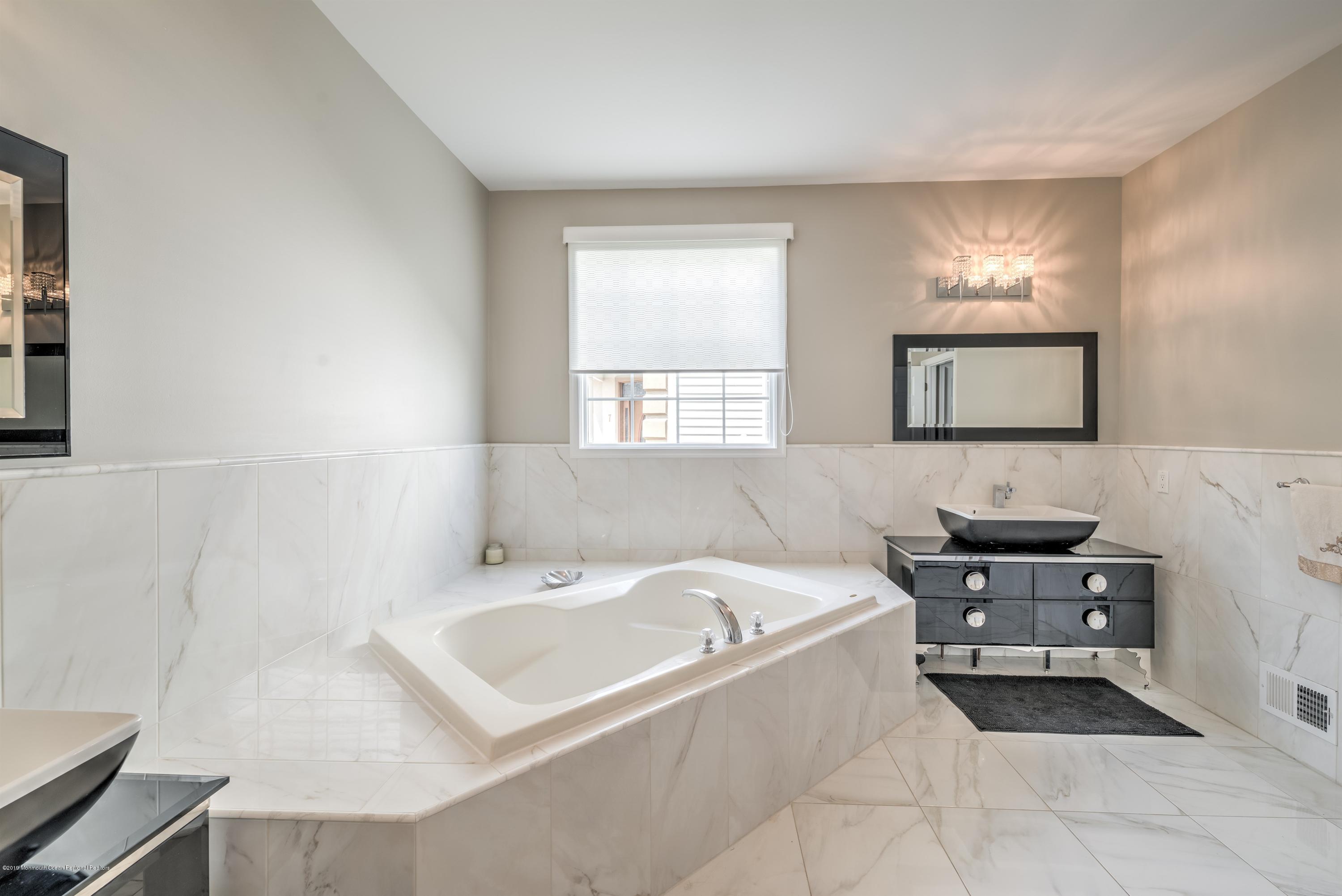 9 Vancleve Road Manalapan, NJ 07726 - Photo 24 of 34 024_MASTER BATHROOM