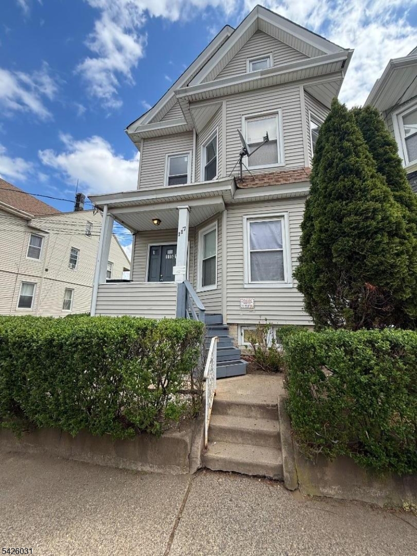 115 East 16th Street Paterson, NJ 07524 - Photo 2 of 12