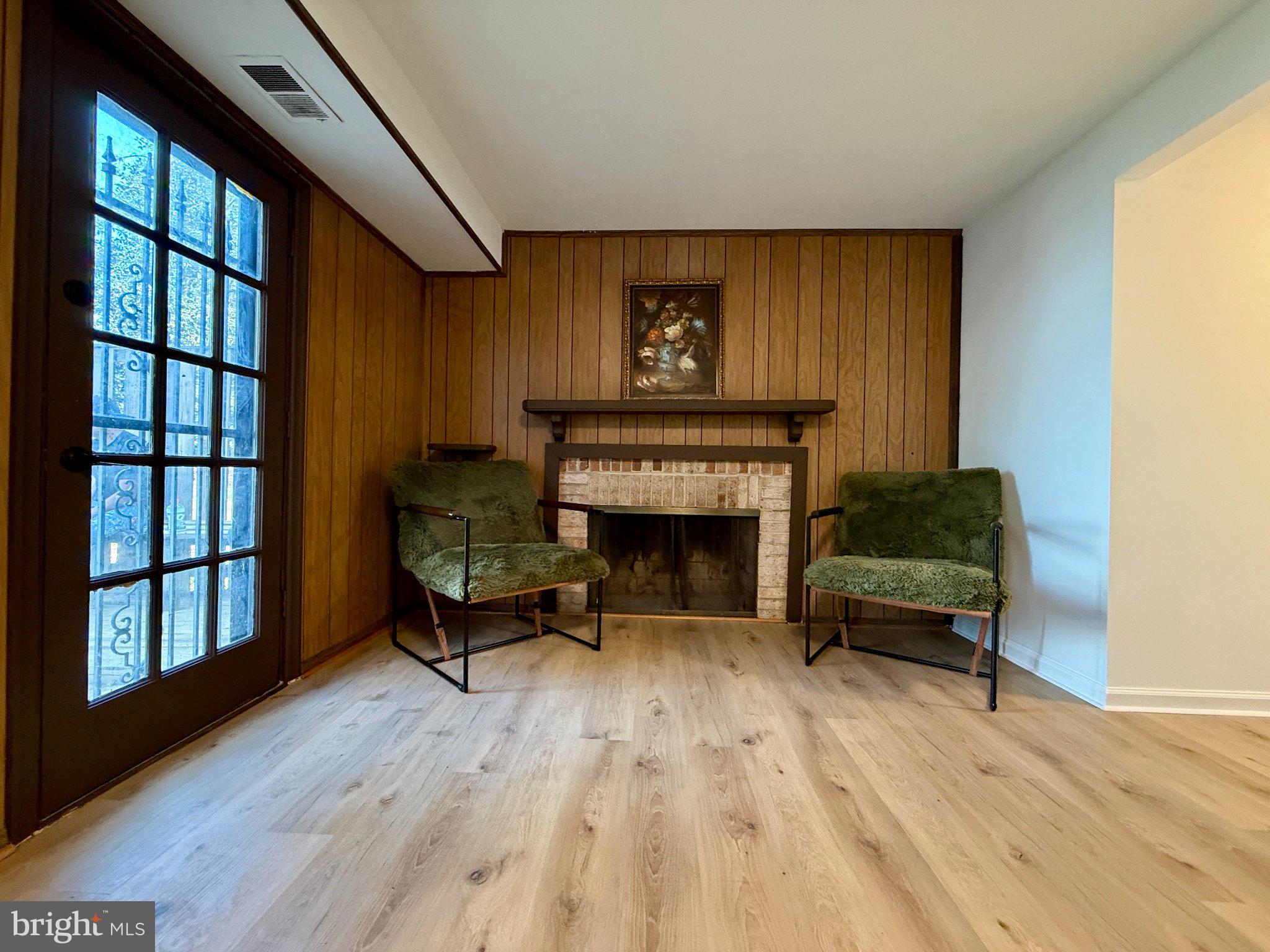 1278 Palmer Road, Unit 88 Fort Washington, MD 20744 - Photo 18 of 34 Cozy retreat with vintage charm.