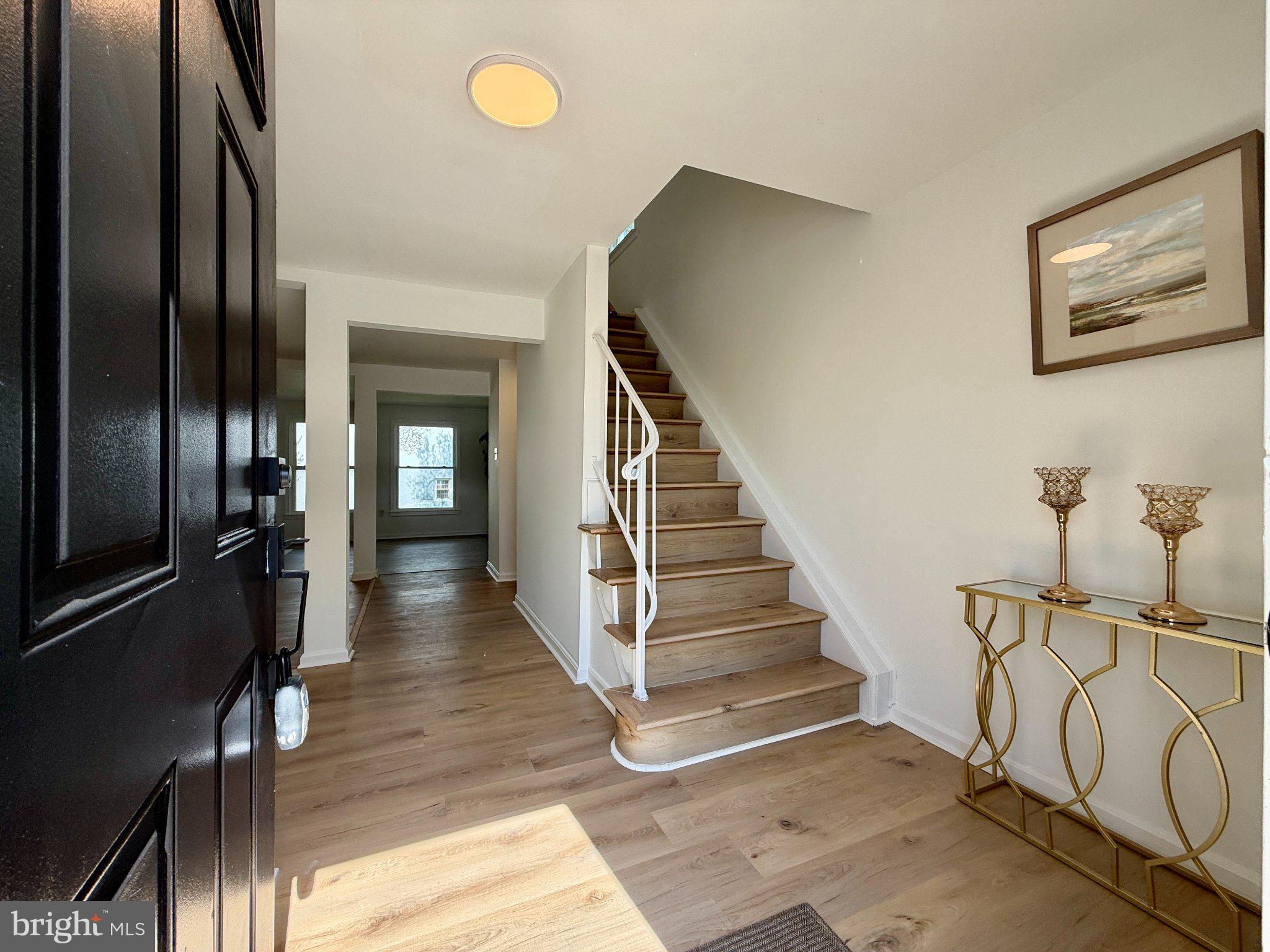 1278 Palmer Road, Unit 88 Fort Washington, MD 20744 - Photo 3 of 34 Inviting entryway with elegant staircase.