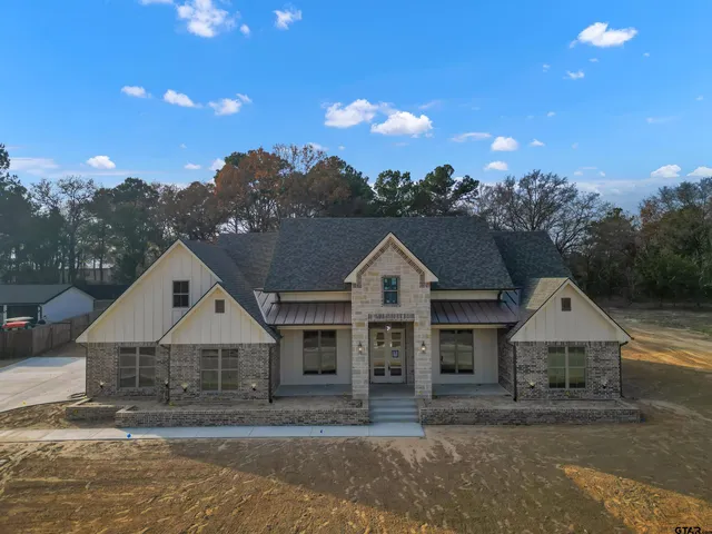 $680,000 | 16927 Sawyer Way, Lindale, TX 75771