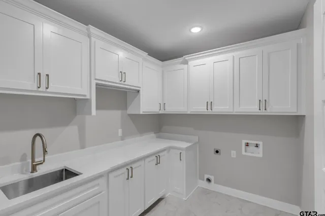 $680,000 | 16927 Sawyer Way, Lindale, TX 75771