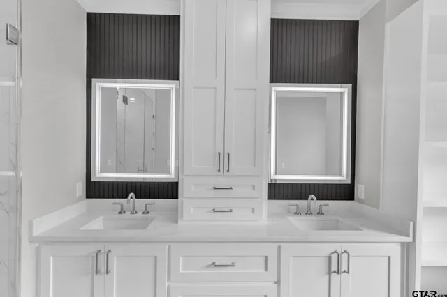 $680,000 | 16927 Sawyer Way, Lindale, TX 75771