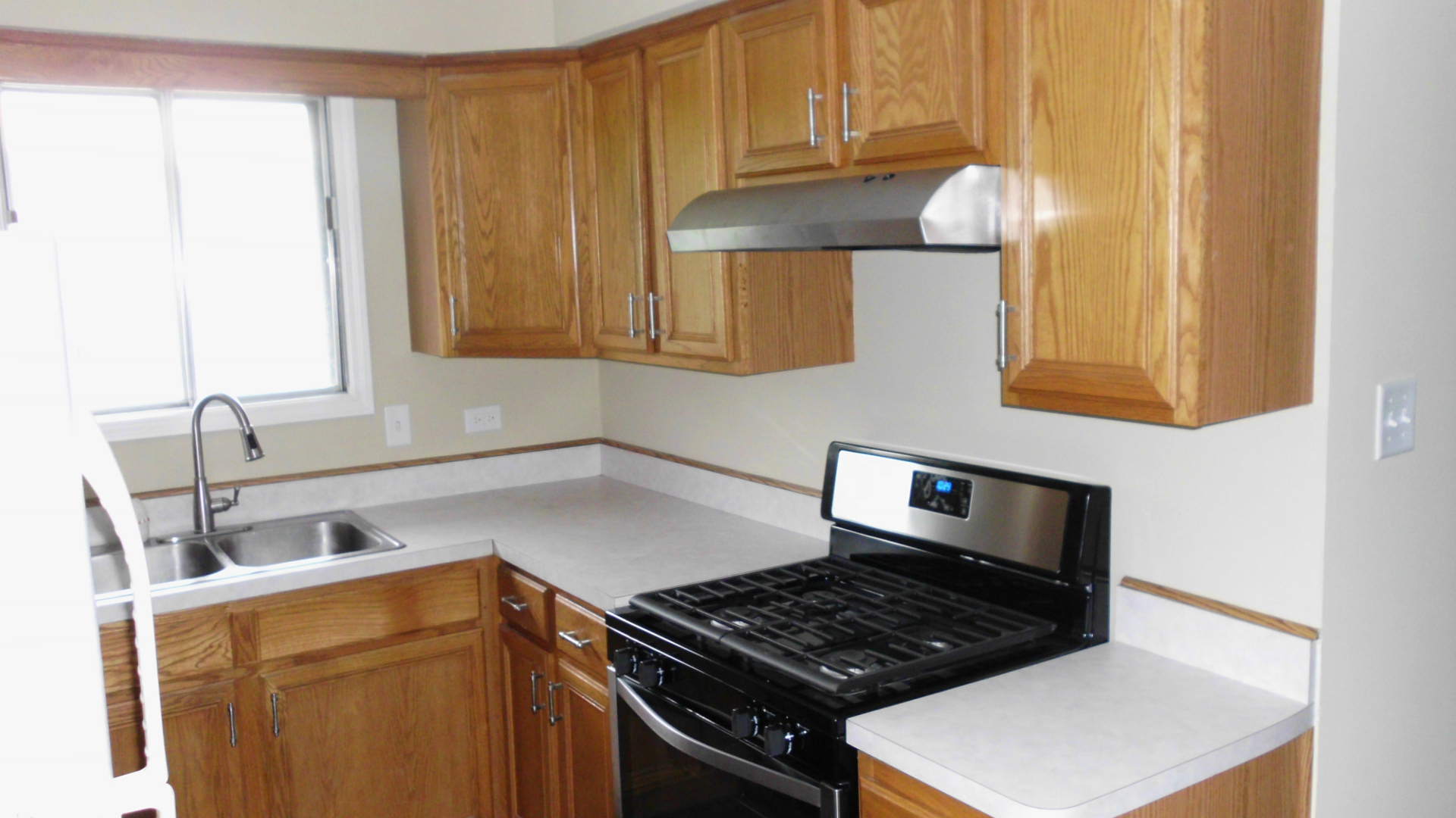 9812 Sayre Avenue, Unit 3A Chicago Ridge, IL 60415 - Photo 4 of 12