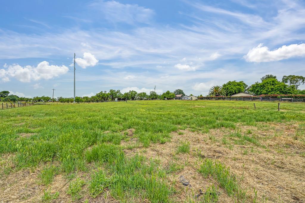 8350 Bianchi Road Roseville, CA 95747 - Photo 59 of 63
