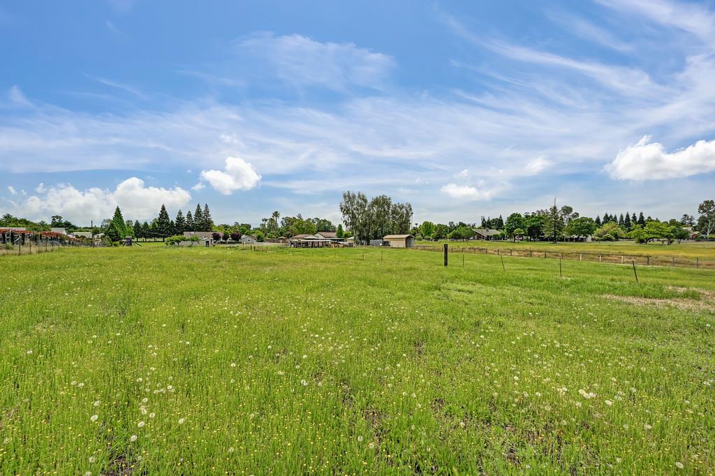 8350 Bianchi Road Roseville, CA 95747 - Photo 60 of 63