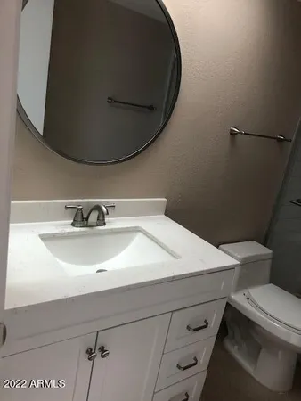 $250,000 | 214 East Ruth Avenue, Unit 307, Phoenix, AZ 85020