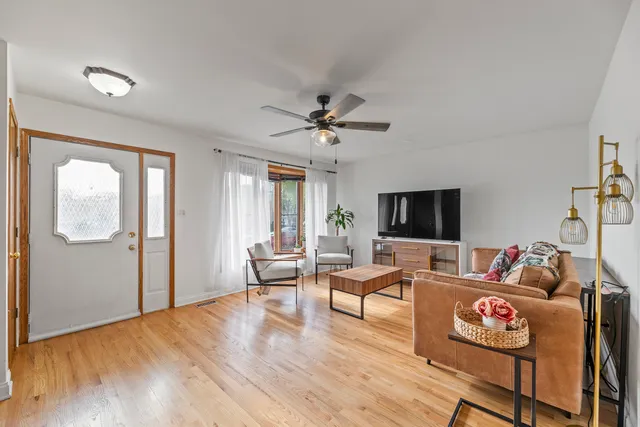 $414,900 | 5209 South Narragansett Avenue, Chicago, IL 60638