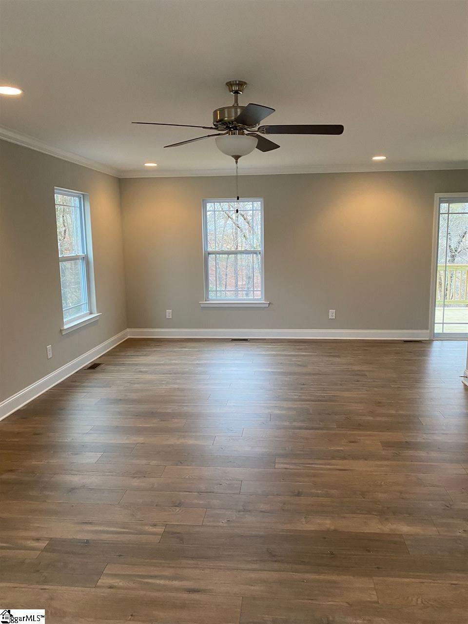 319 Timber Trail Greer, SC 29651 - Photo 7 of 33 Gallery Image 7