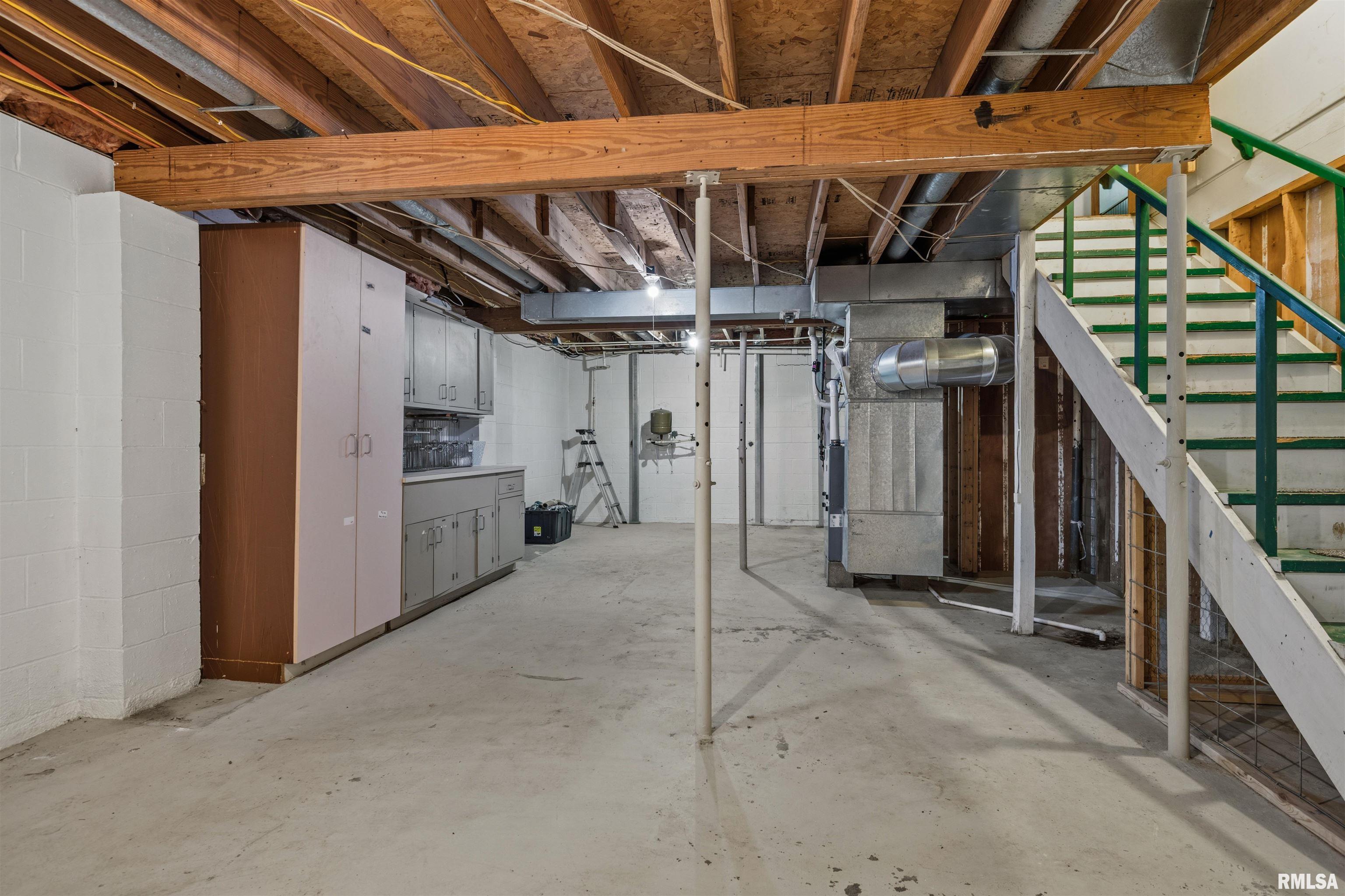 9127 East Loami Road Loami, IL 62661 - Photo 32 of 53