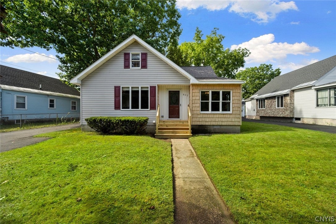 807 Harding Boulevard Rome, NY 13440 - Photo 2 of 41 Gallery Image 2