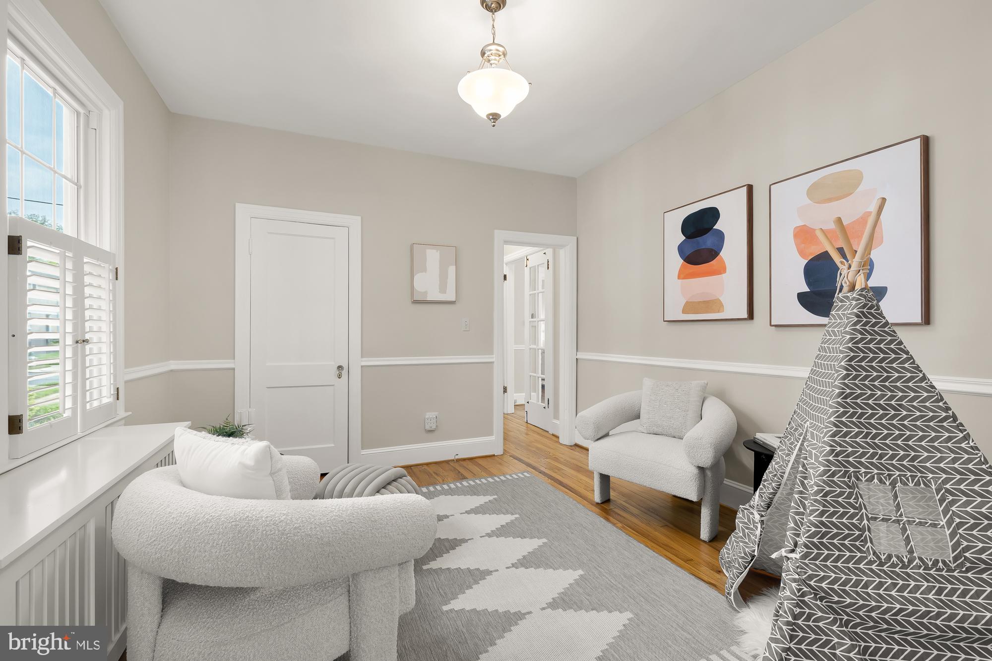 4613 Maple Avenue Bethesda, MD 20814 - Photo 16 of 31