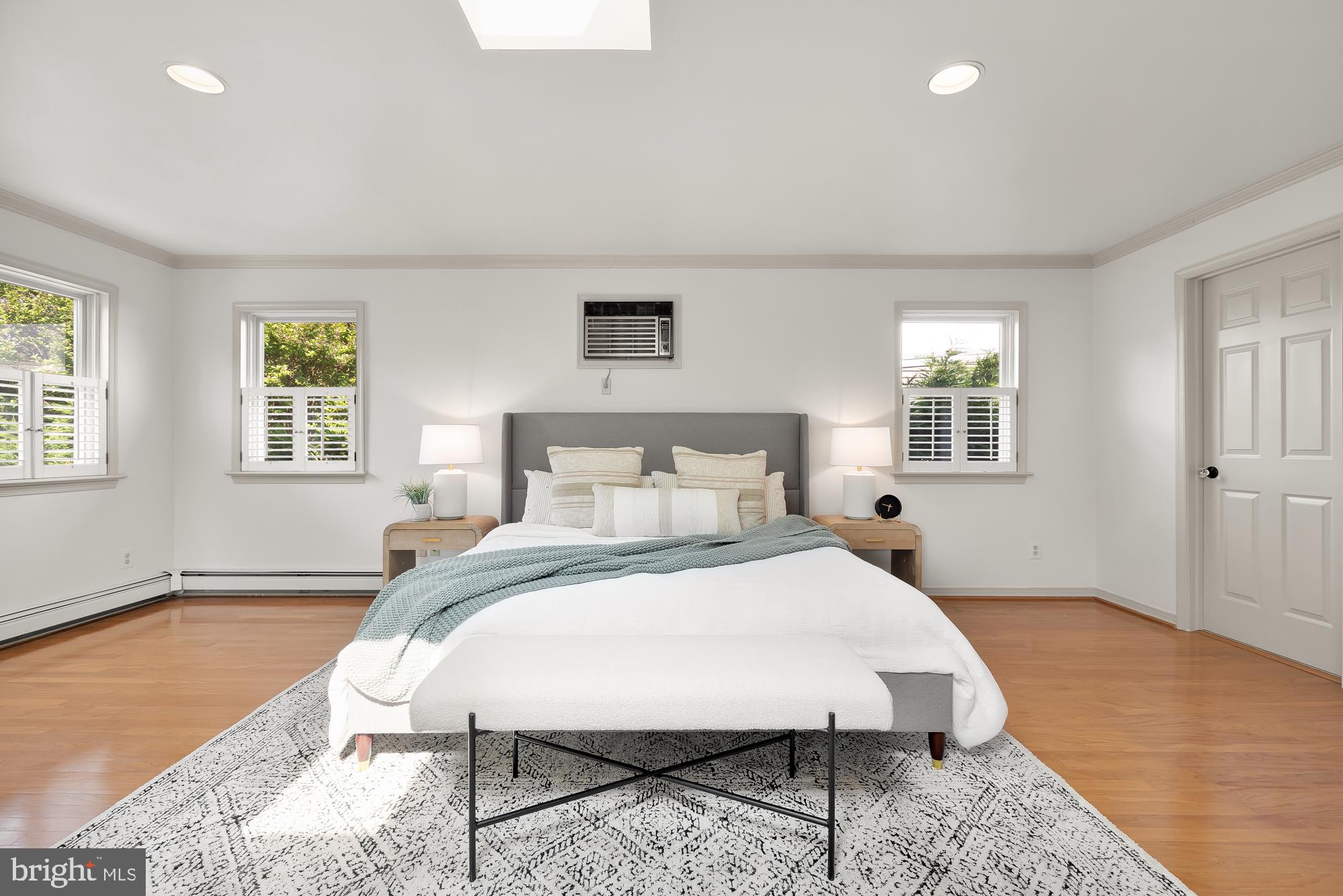 4613 Maple Avenue Bethesda, MD 20814 - Photo 20 of 31