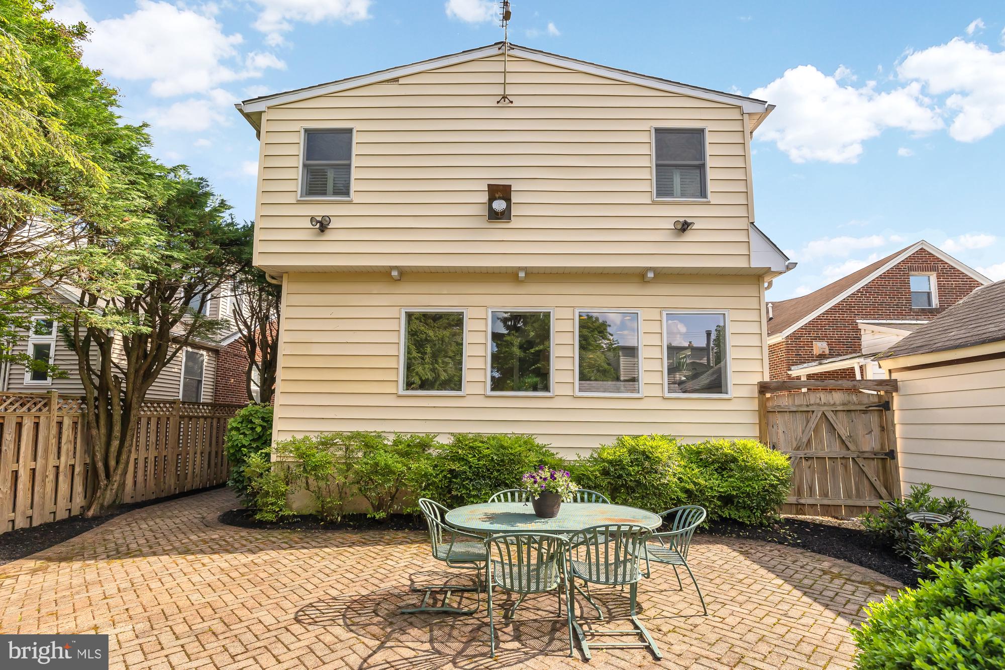 4613 Maple Avenue Bethesda, MD 20814 - Photo 30 of 31