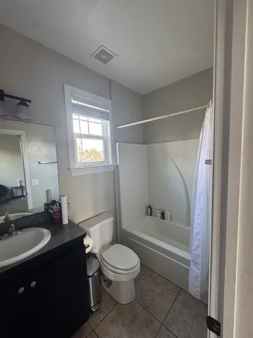 $775 | 256 Soho Court, Unit D & B, Tallahassee, FL 32304