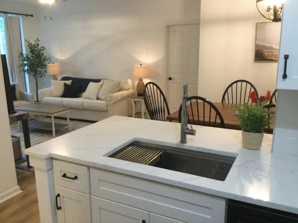 $2,600 | 1600 Long Grove Drive, Unit 1614, Mount Pleasant, SC 29464