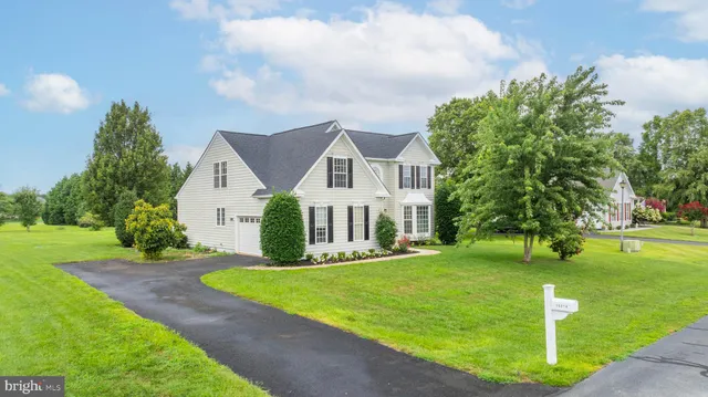 $569,000 | 15274 Robinson Drive, Milton, DE 19968