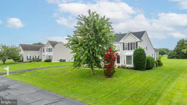 $569,000 | 15274 Robinson Drive, Milton, DE 19968