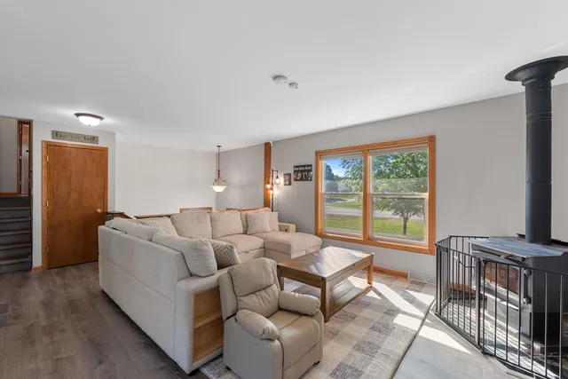 $410,000 | W165-n10401 Wagon Trail, Germantown, WI 53022