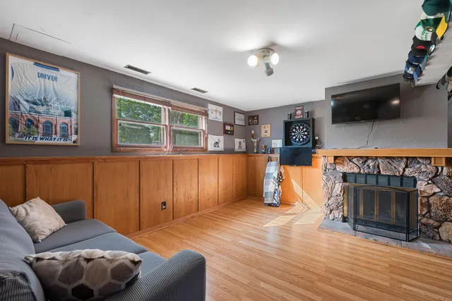 $410,000 | W165-n10401 Wagon Trail, Germantown, WI 53022