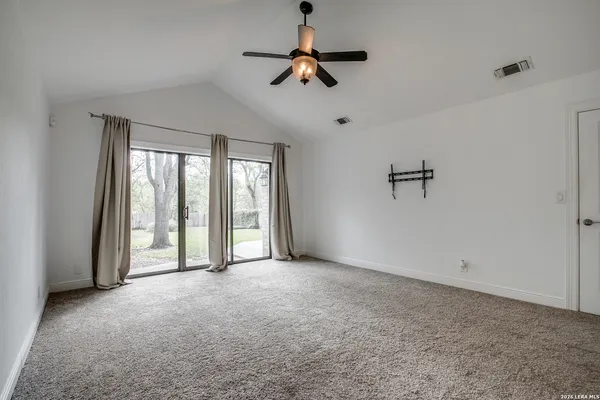 $2,295 | 11162 Whisper Spring, San Antonio, TX 78230