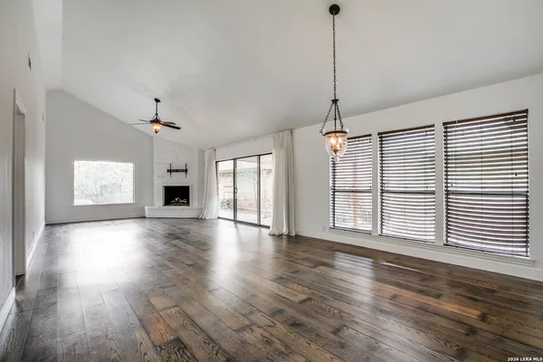 $2,295 | 11162 Whisper Spring, San Antonio, TX 78230