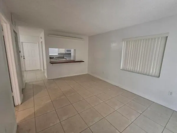 $1,400 | 6507 Winfield Boulevard, Unit 102C, Margate, FL 33063