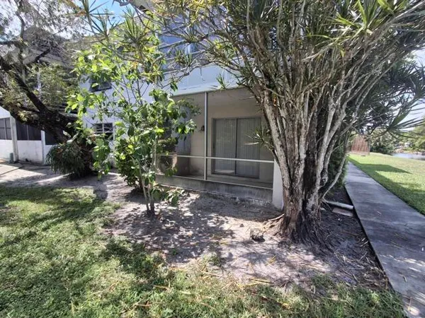 $1,400 | 6507 Winfield Boulevard, Unit 102C, Margate, FL 33063