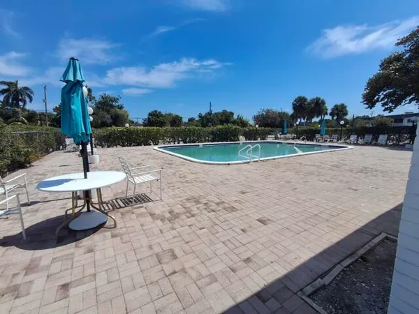 $1,400 | 6507 Winfield Boulevard, Unit 102C, Margate, FL 33063