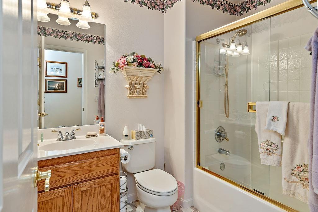 208 Keystone Way Eagle Point, OR 97524 - Photo 30 of 35 Additional Photo