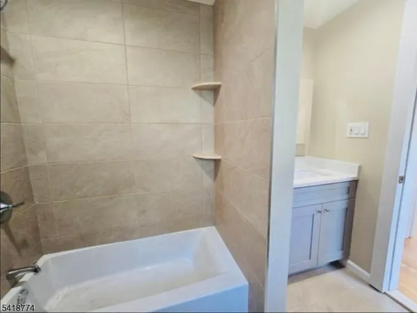 $5,000 | 18 Adams Terrace, Clifton, NJ 07013