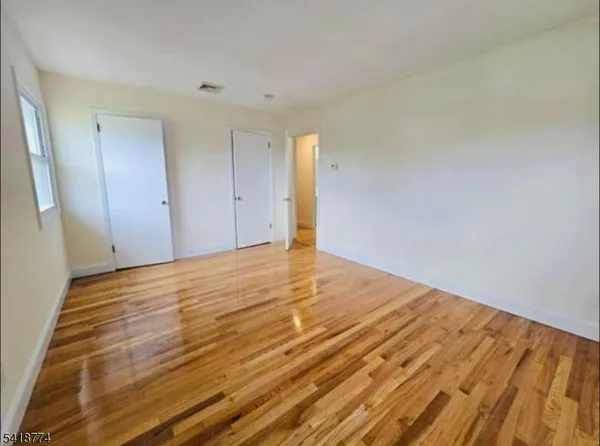 $5,000 | 18 Adams Terrace, Clifton, NJ 07013