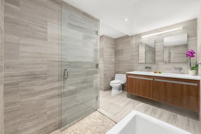 $8,800 | 337 East 62nd Street, Unit 2B | Lenox Hill