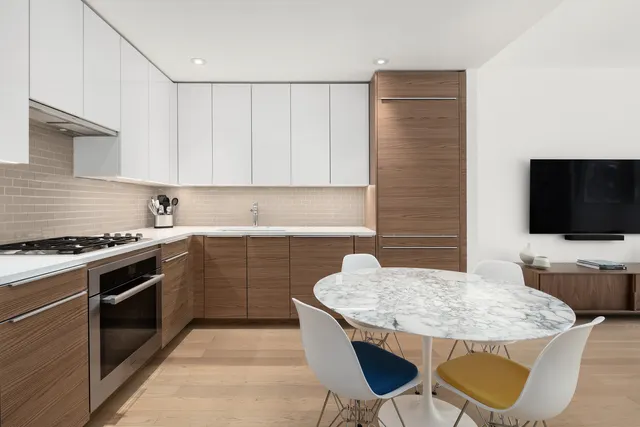 $8,800 | 337 East 62nd Street, Unit 2B | Lenox Hill