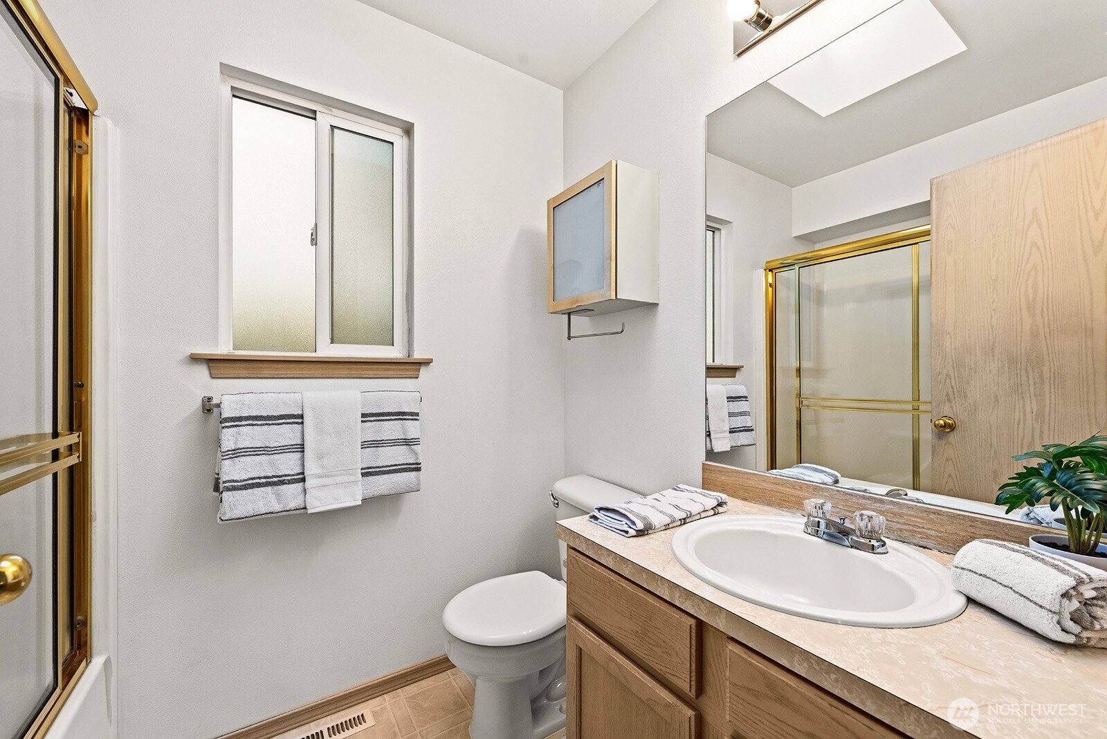 4846 South Morgan Street Seattle, WA 98118 - Photo 20 of 37