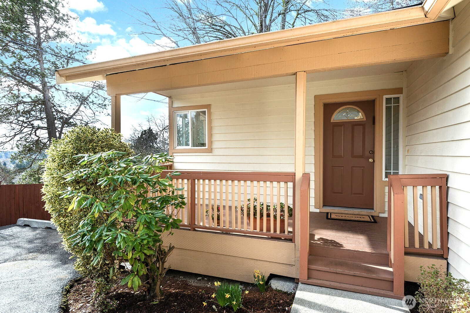 4846 South Morgan Street Seattle, WA 98118 - Photo 3 of 37