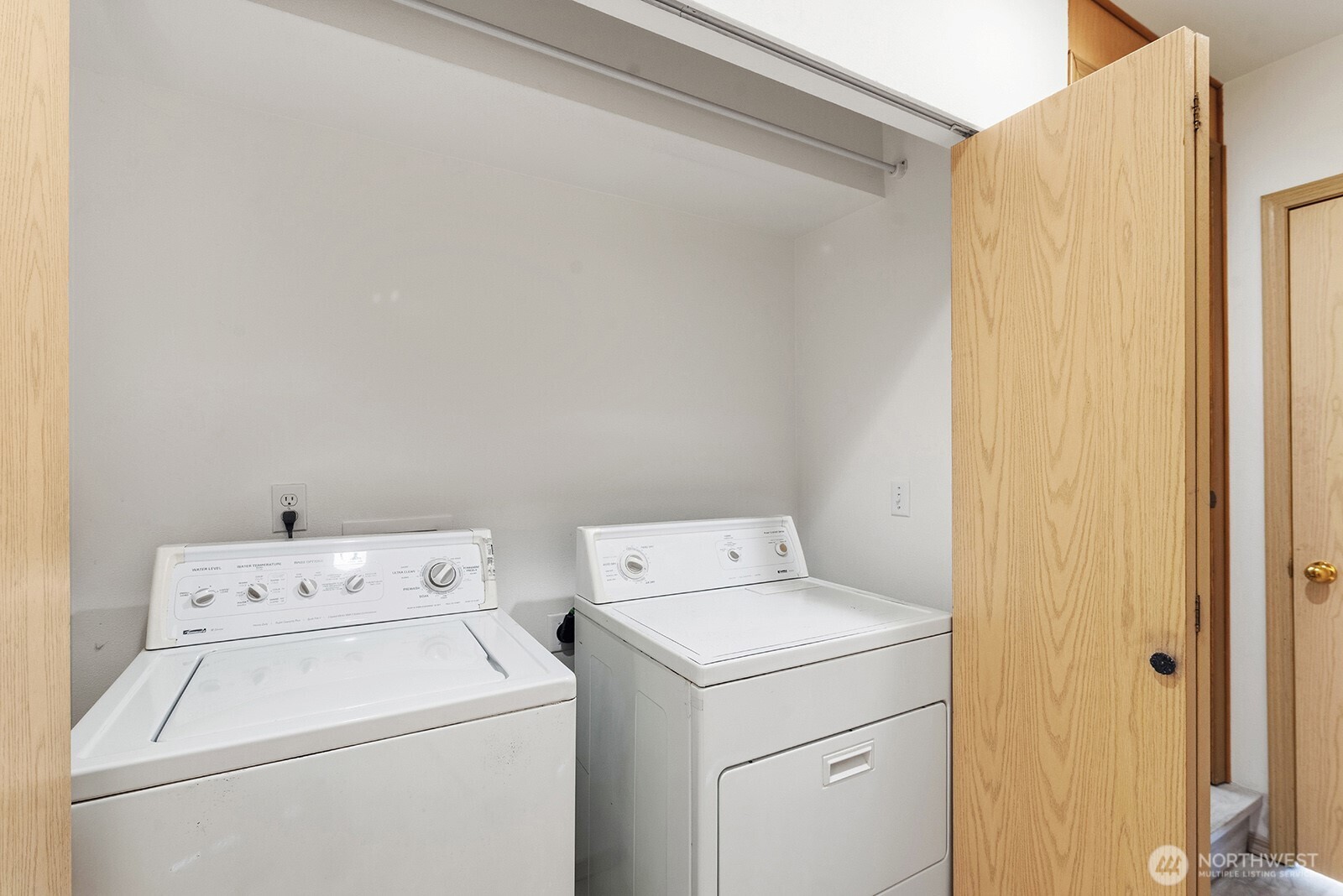 4846 South Morgan Street Seattle, WA 98118 - Photo 32 of 37