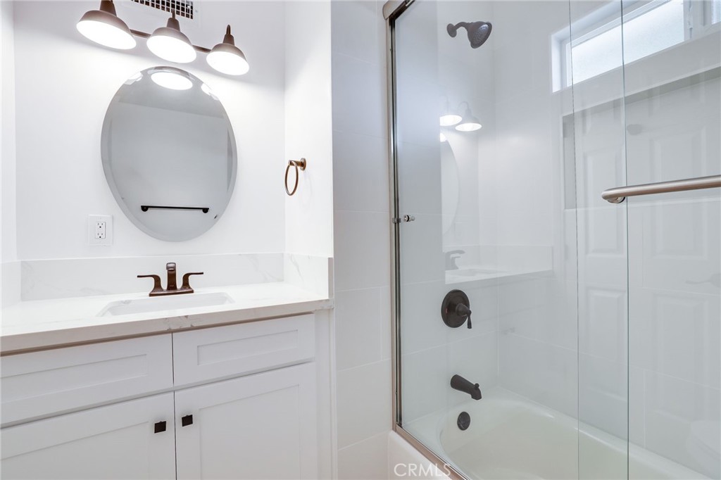 3023 Royce Lane Costa Mesa, CA 92626 - Photo 8 of 16