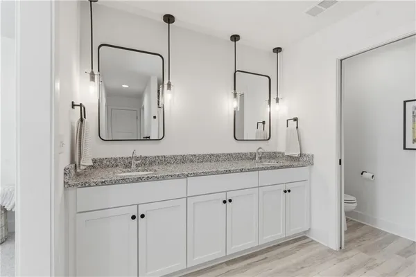 $395,000 | 4736 Hadley Street, Overland Park, KS 66203