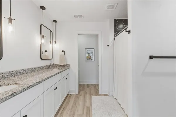 $395,000 | 4736 Hadley Street, Overland Park, KS 66203