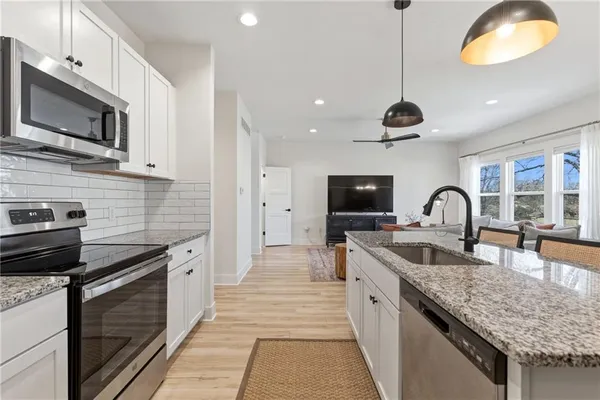 $395,000 | 4736 Hadley Street, Overland Park, KS 66203