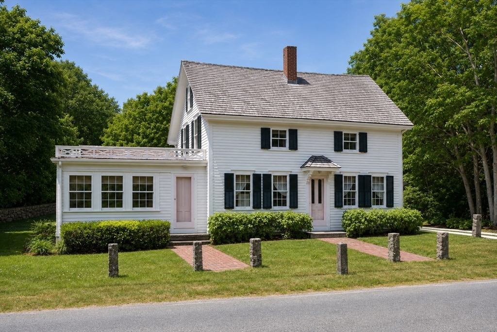 41 Drift Road Westport, MA 02790 - Photo 3 of 38