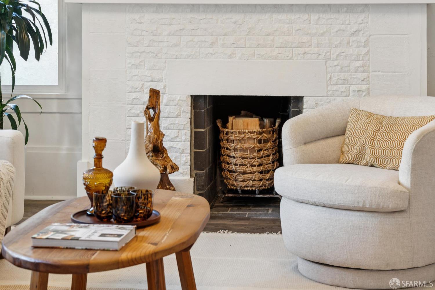 1314 Mound Street Alameda, CA 94501 - Photo 7 of 36