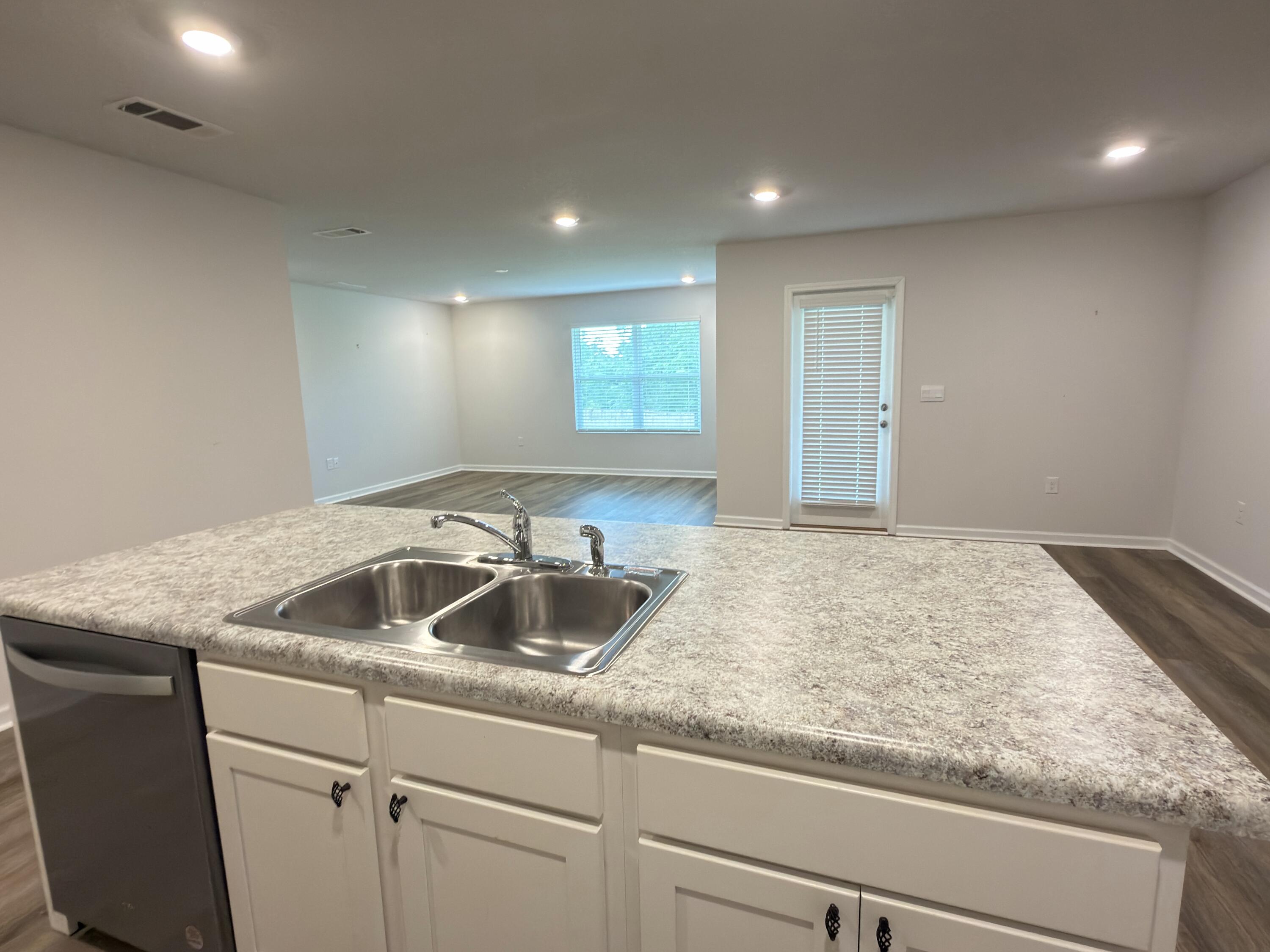 6718 Cambrian Ridge Laurel Hill, FL 32567 - Photo 9 of 28 IMG_6894